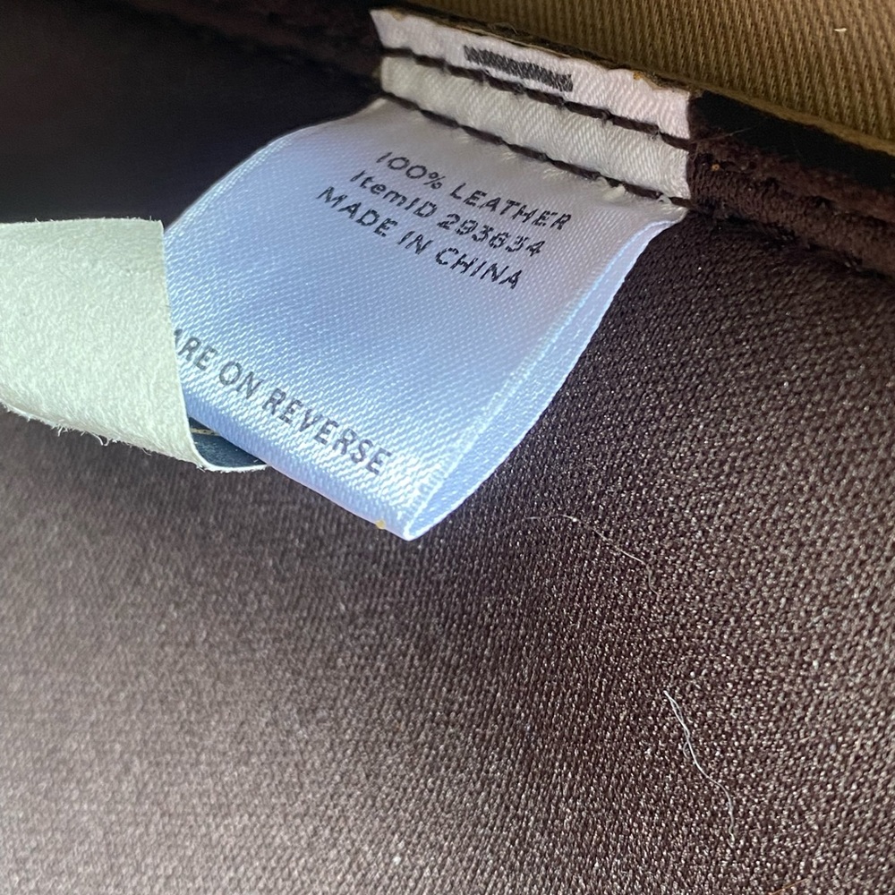 L.L. Bean Rich Brown Leather Messenger Bag - Picture 9 of 15